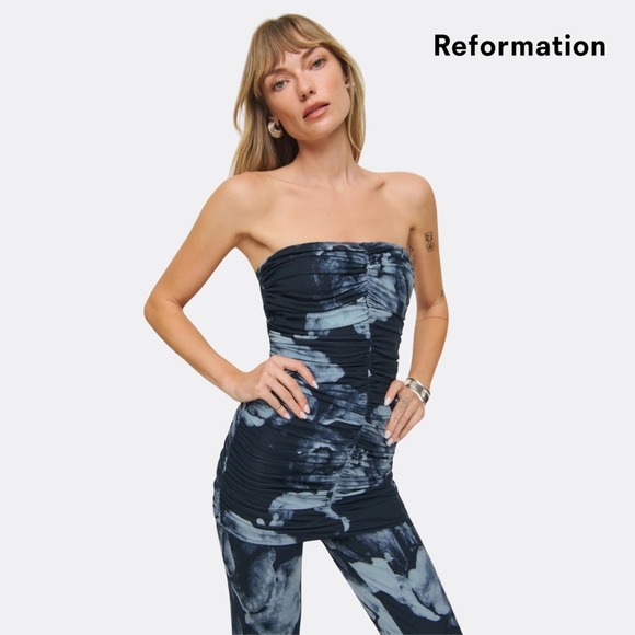 Reformation Arlo Knit Two Piece Set Midnight Rose – Size M – Strapless Top & Fl - Picture 3 of 11